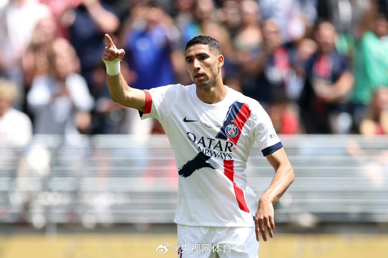 比利亚雷亚尔迎意大利杯关键赛，今晨内部沟通，更衣室稳定，年轻球员得到机会